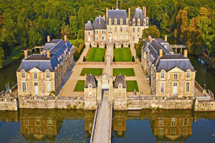 Le Cocoon D'Annabelle - Jolie Maison Avec Jeux Et Grand Jardin Pierrefitte-sur-Sauldre Exterior foto